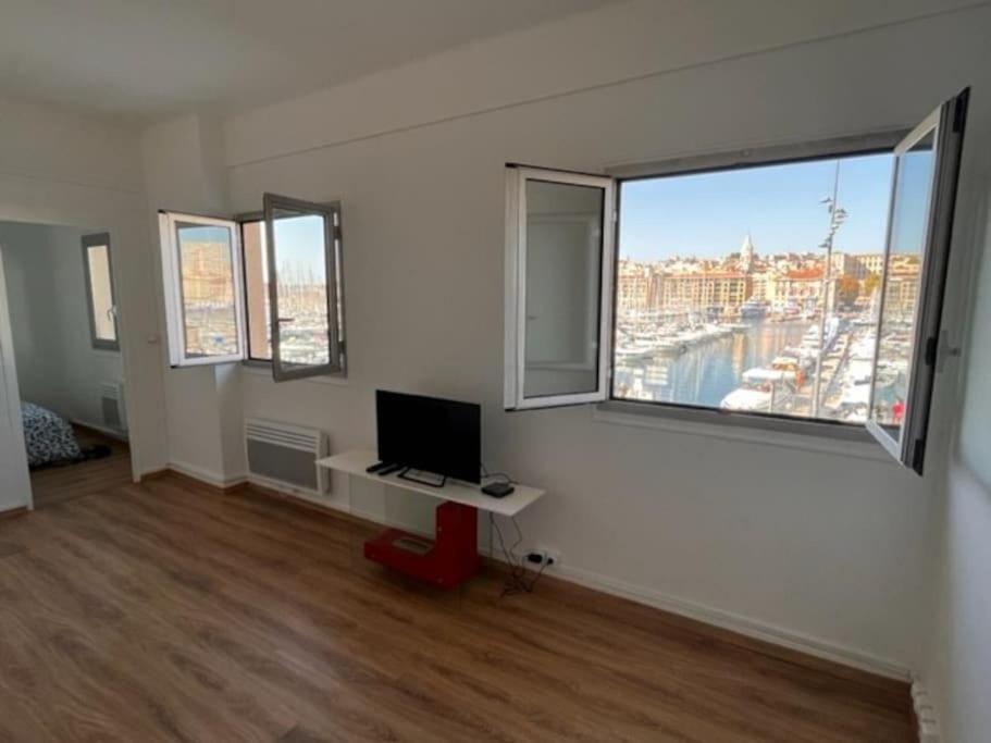 شقة T4 Marseille Vue Imprenable Sur Vieux Port المظهر الخارجي الصورة